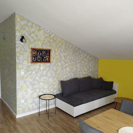 Guesthouse Villa Jurisic Novalja Eksteriør bilde