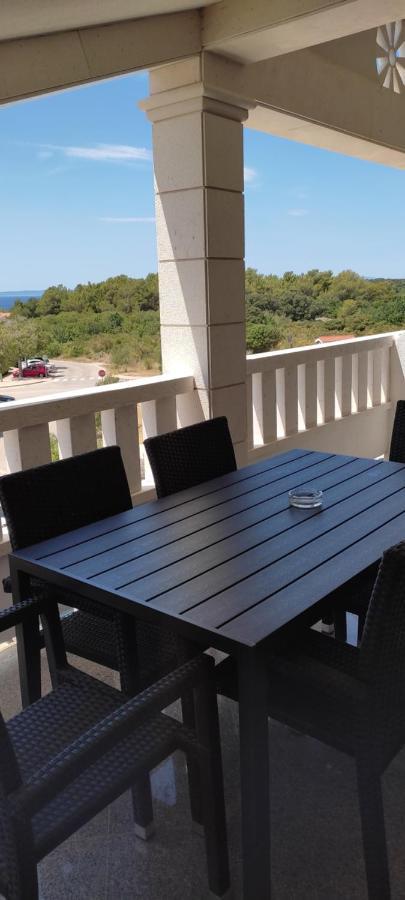 Guesthouse Villa Jurisic Novalja Eksteriør bilde