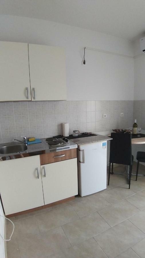 Guesthouse Villa Jurisic Novalja Eksteriør bilde